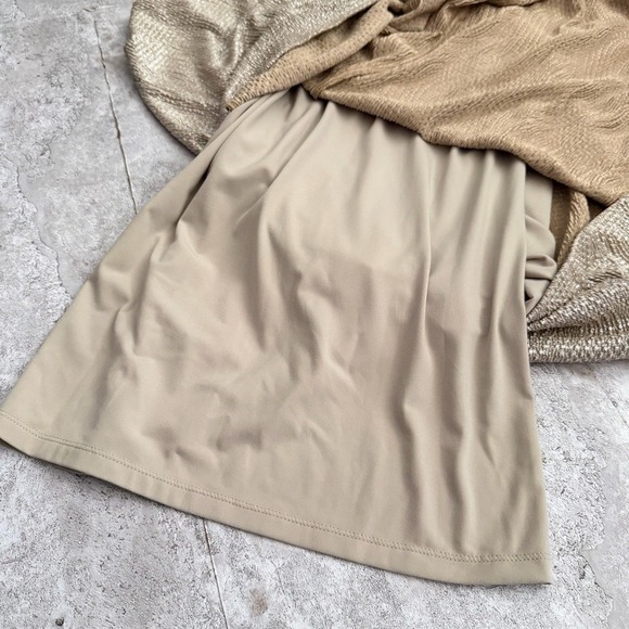 Lauren Ralph Lauren Evening Metallic Gold Ruched Gown Brooch Dress 4 - Picture 9 of 12